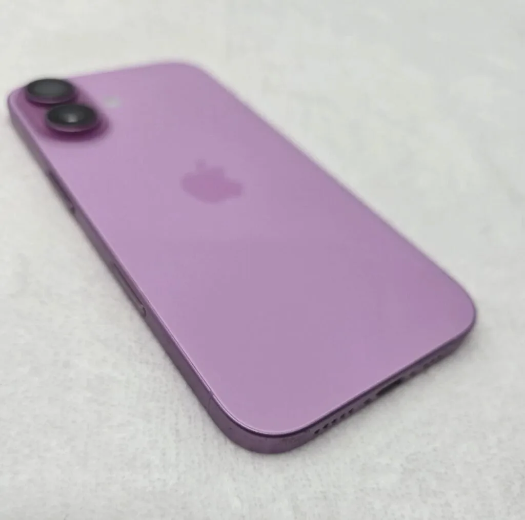 Apple iPhone 16 128GB Rosa Reacondicionado - vista 1