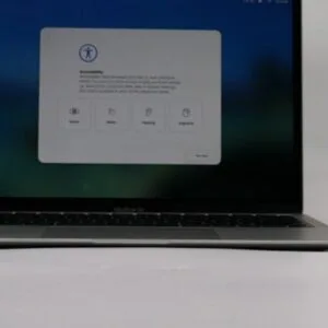 Foto 2 de Apple MacBook Air 13 pulgadas M2 8GB/256GB Open Box