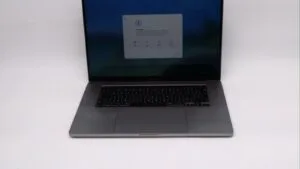 Foto 3 de MacBook Pro 14 M2 Pro 16GB/512GB Open Box - vista 3